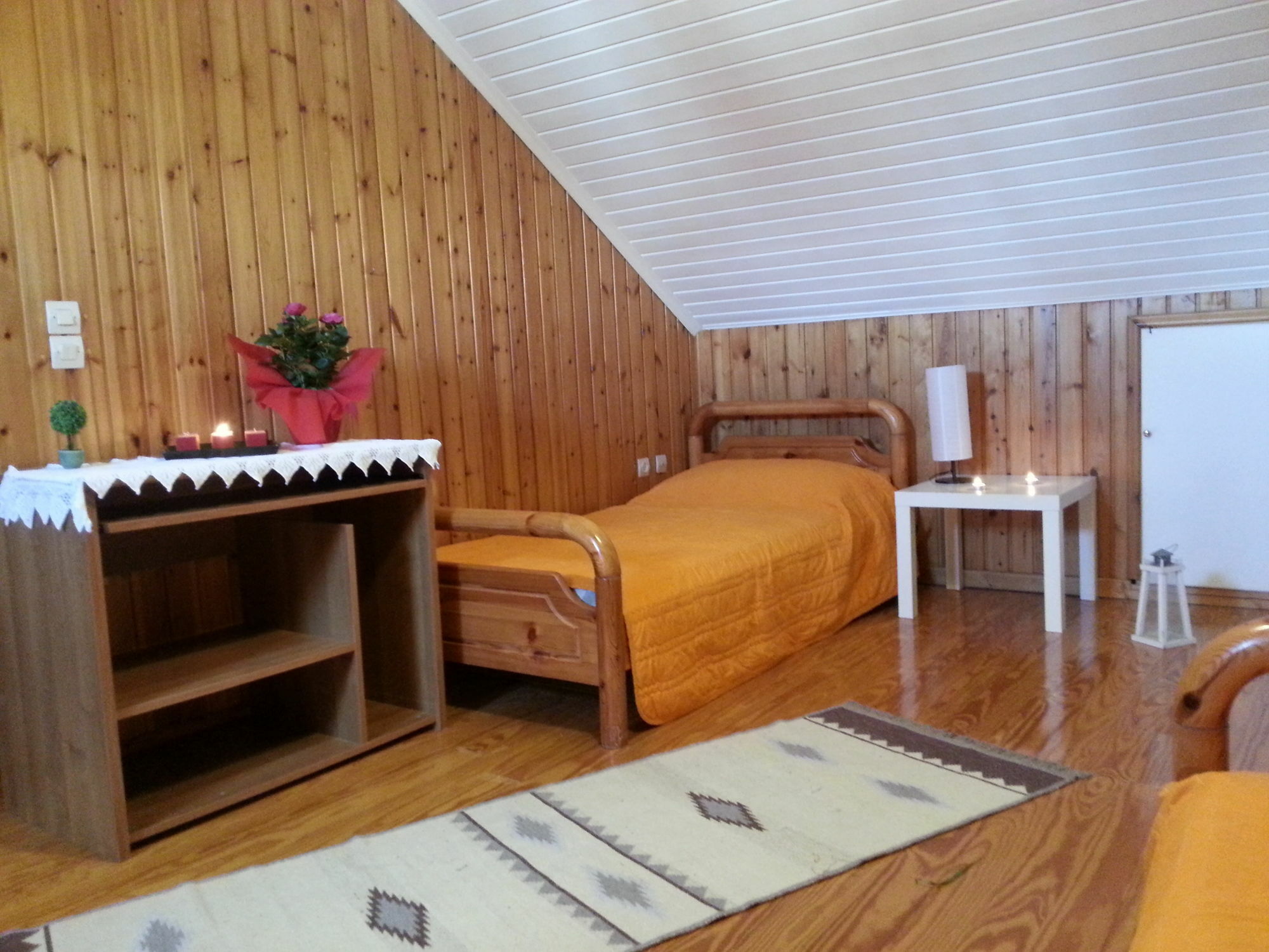 Center Apartment *