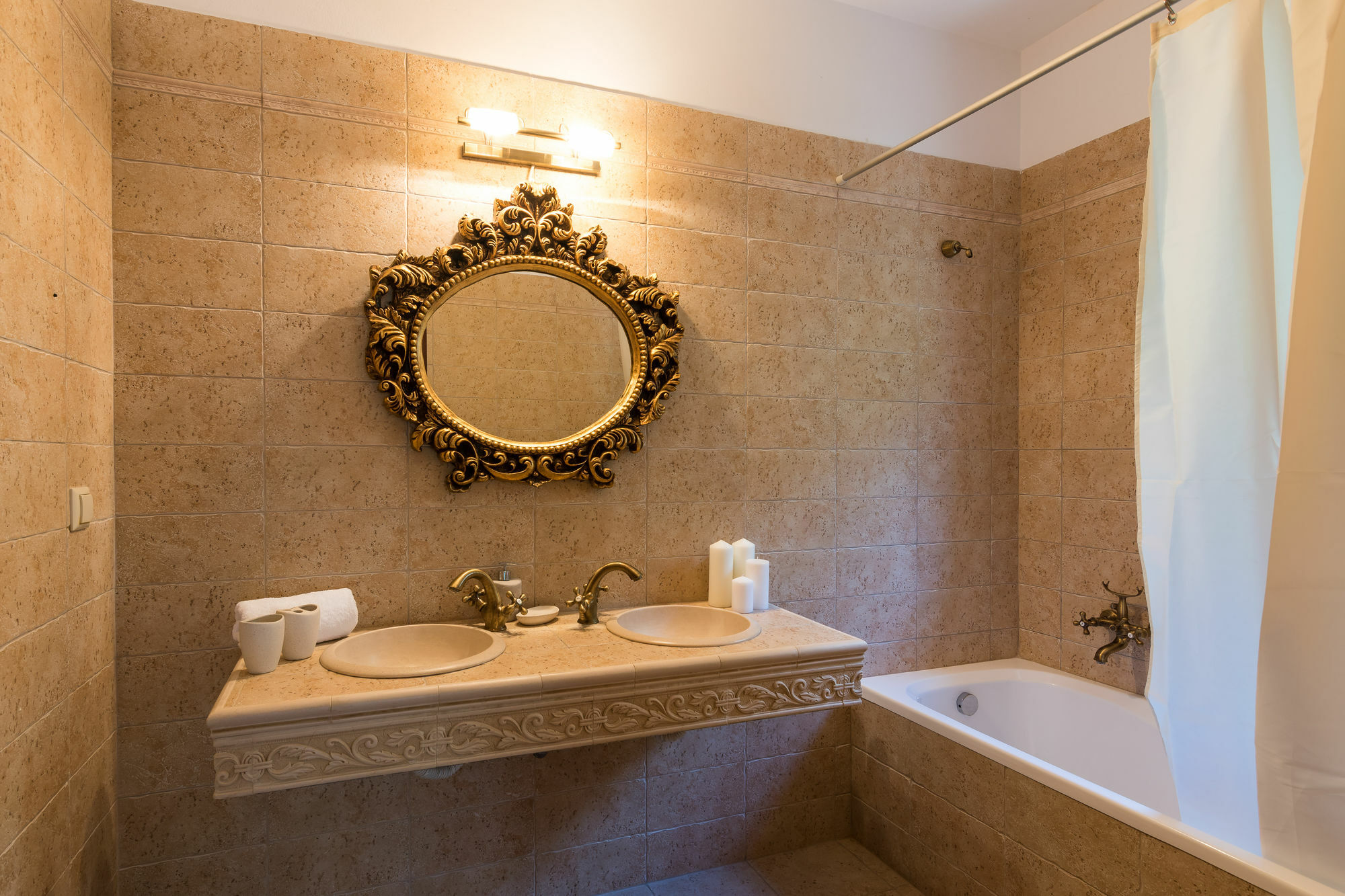 Galatia Villa *