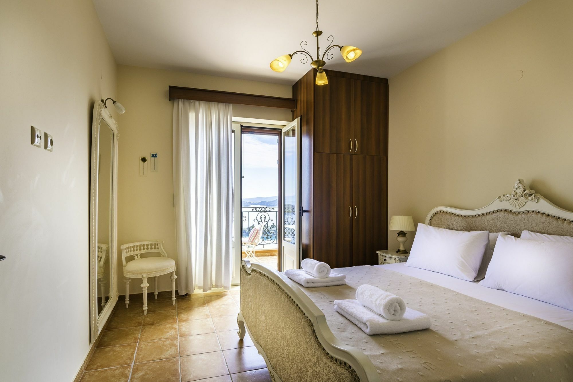 Galatia Villa Perigiali