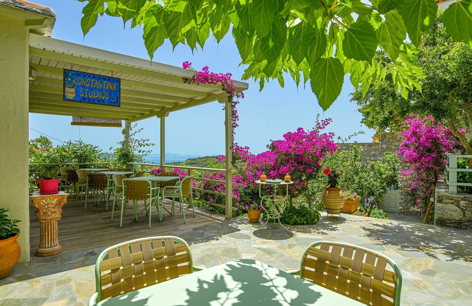 Aparthotel Konstantina Studios 3*