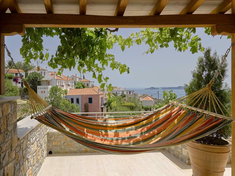 Konstantina Studios Aparthotel Alonnisos Town