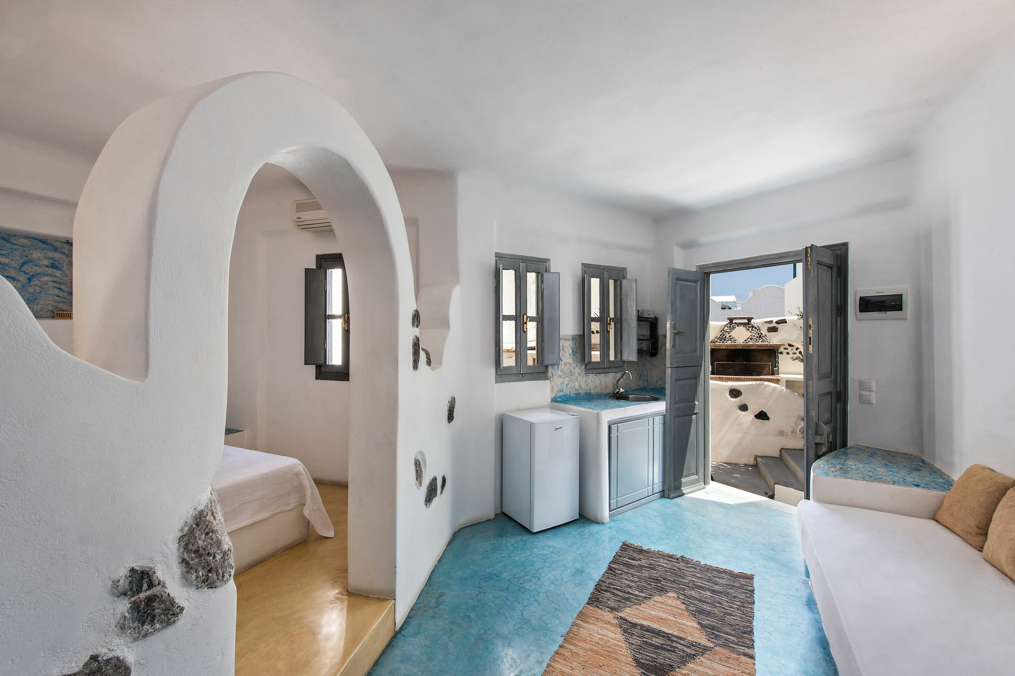 Belair Perissa (Santorini)