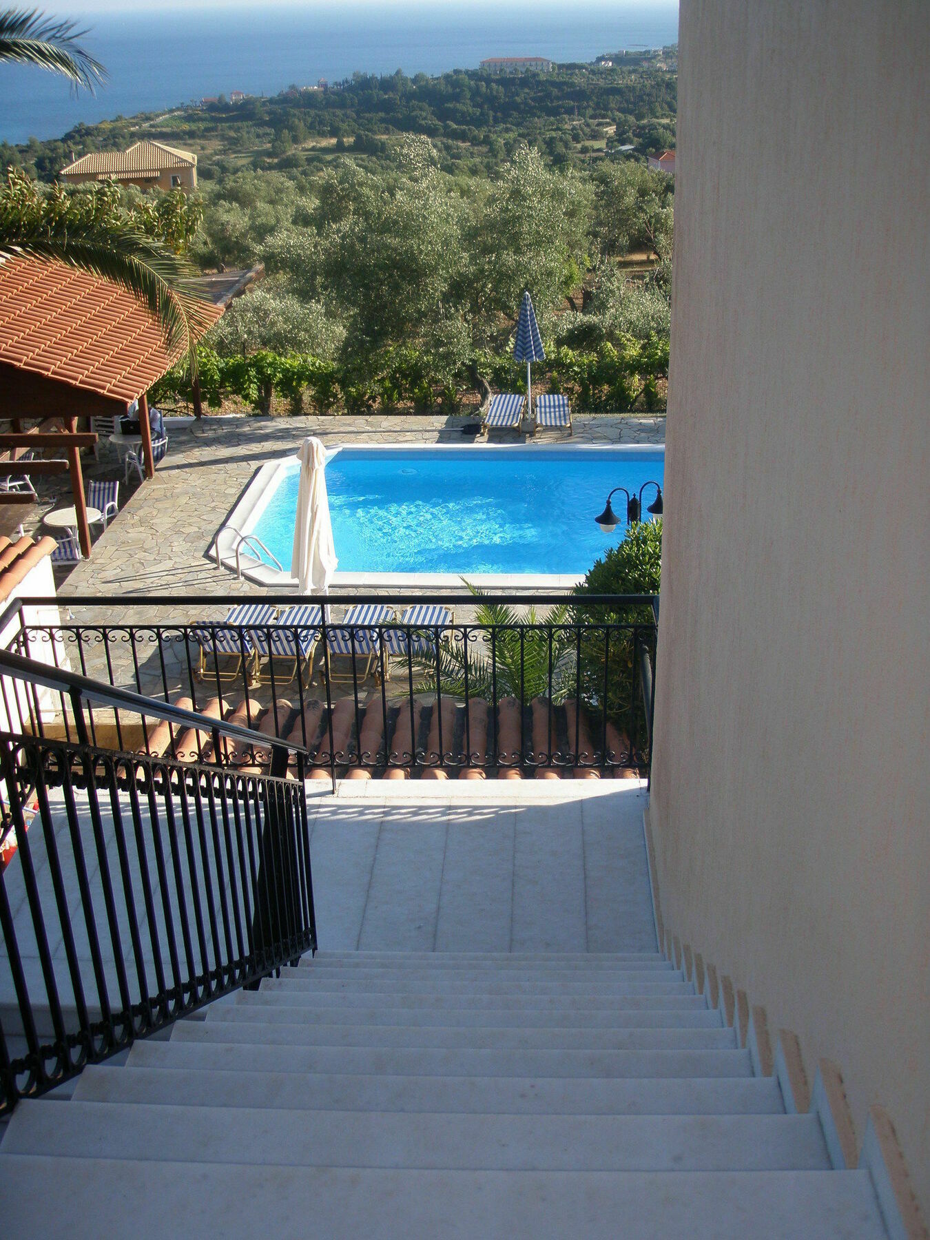 Manolia Trapezaki (Kefalonia)