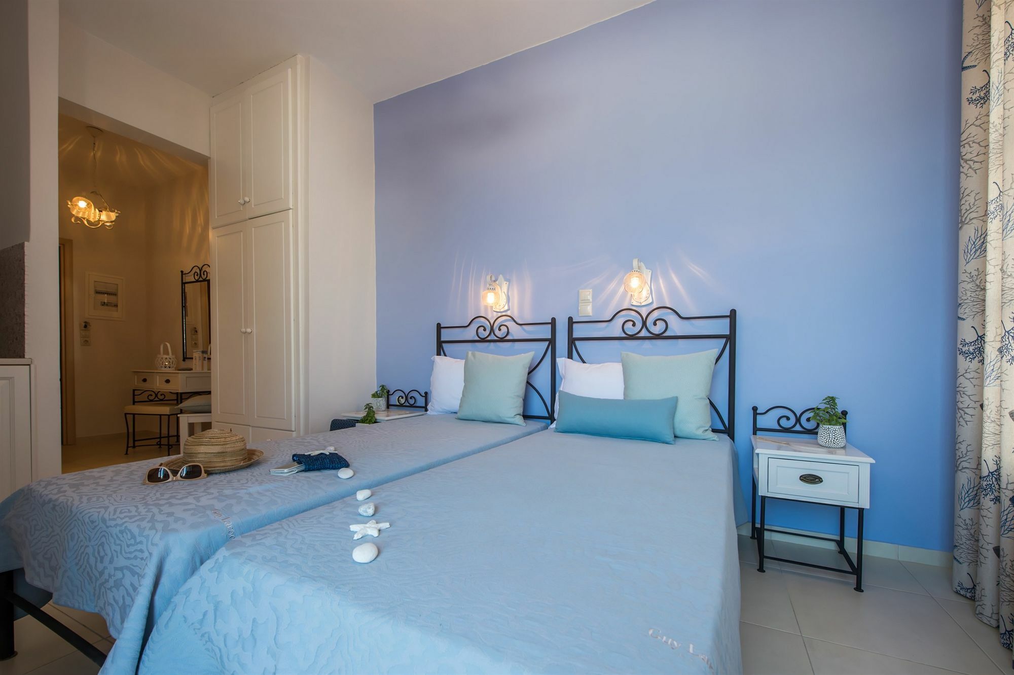 Aphrodite Aparthotel