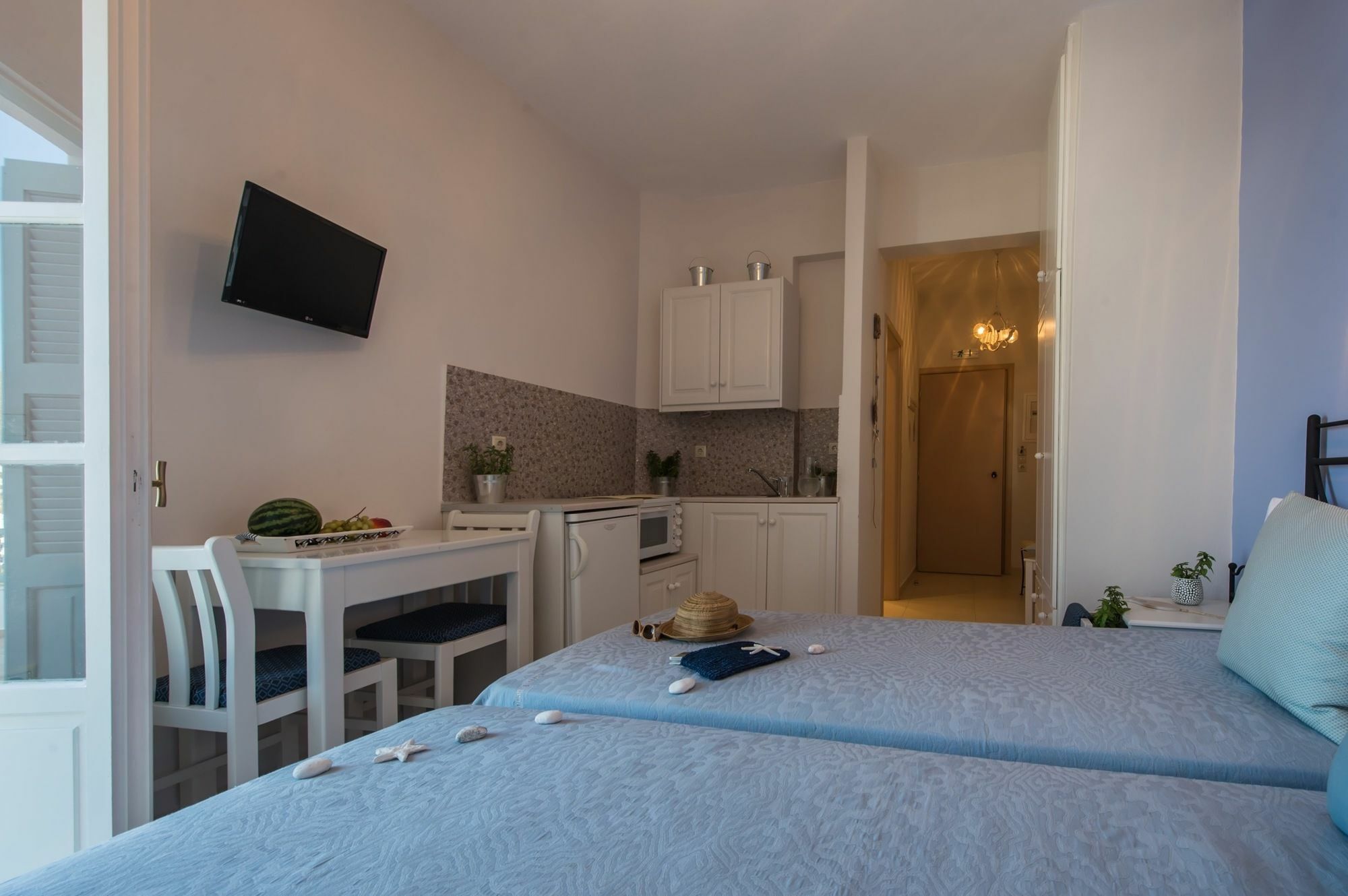 Aphrodite Aparthotel