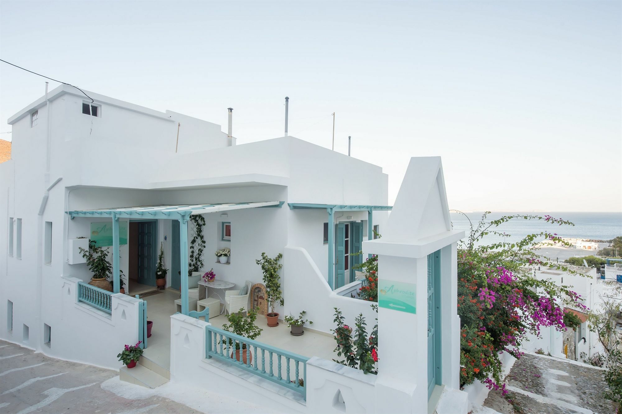 Aphrodite 3*