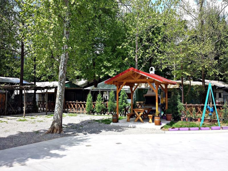 Efrosini & Paralia Panteleimonos