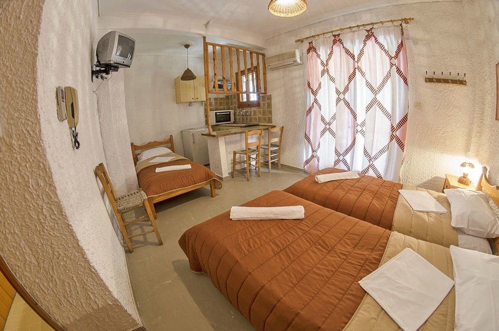 Katerina Aparthotel 2*