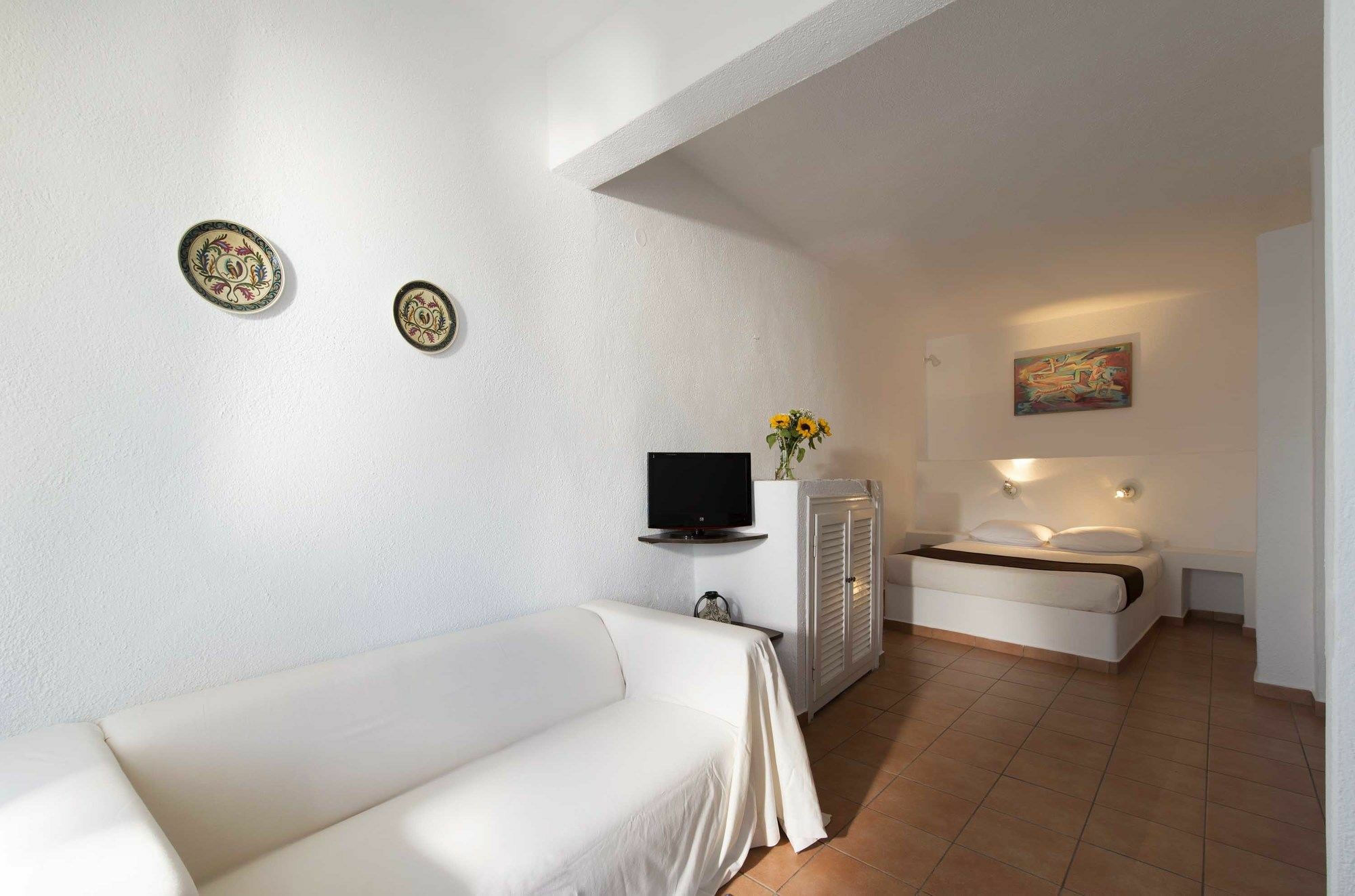 Aparthotel Mardanza Krokos Imerovigli (Santorini)