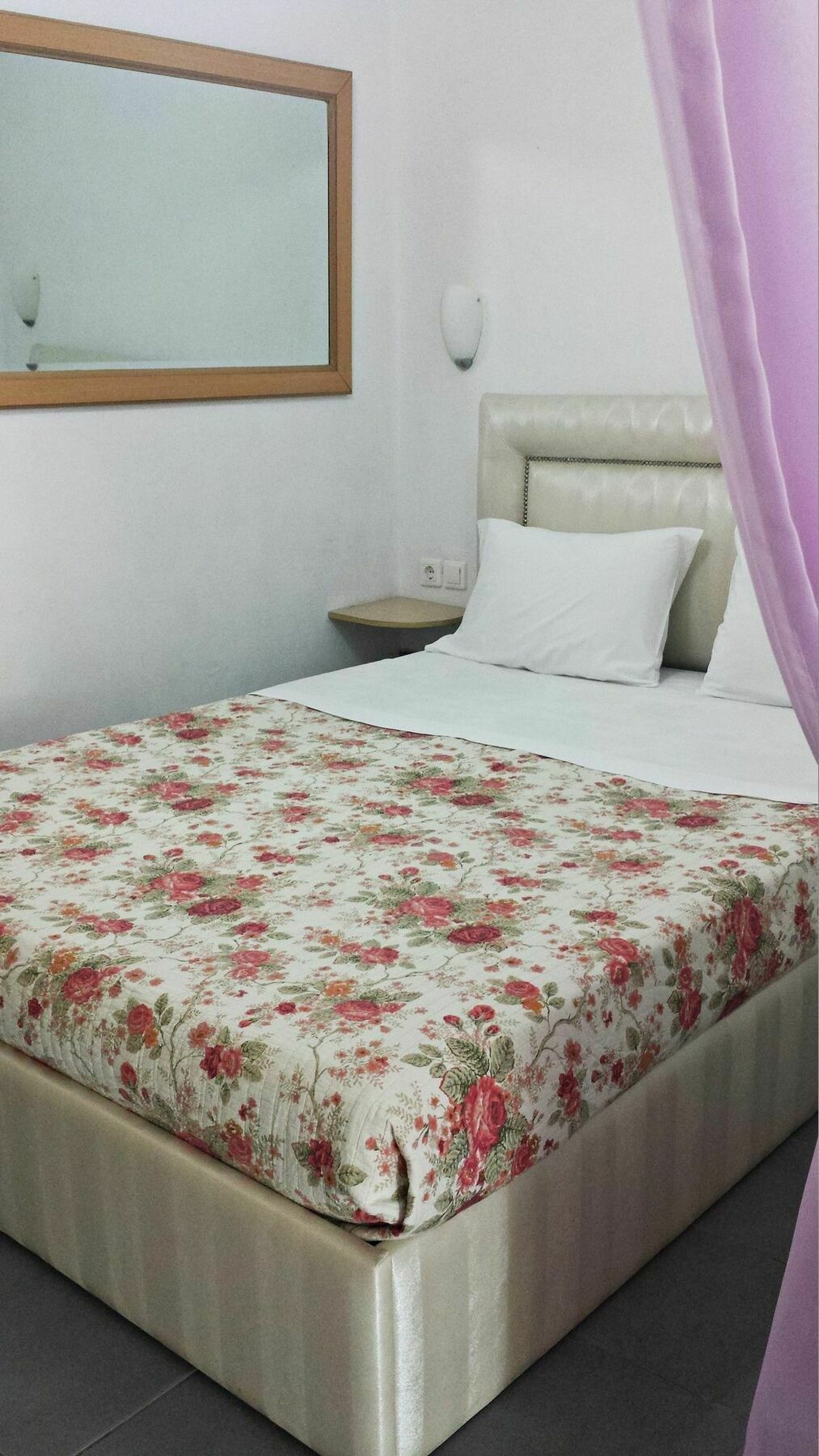 Efrosini & Aparthotel Paralia Panteleimonos