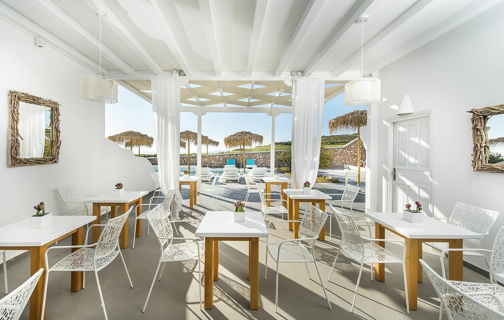 Impressive One Hotel Ormos Athinios