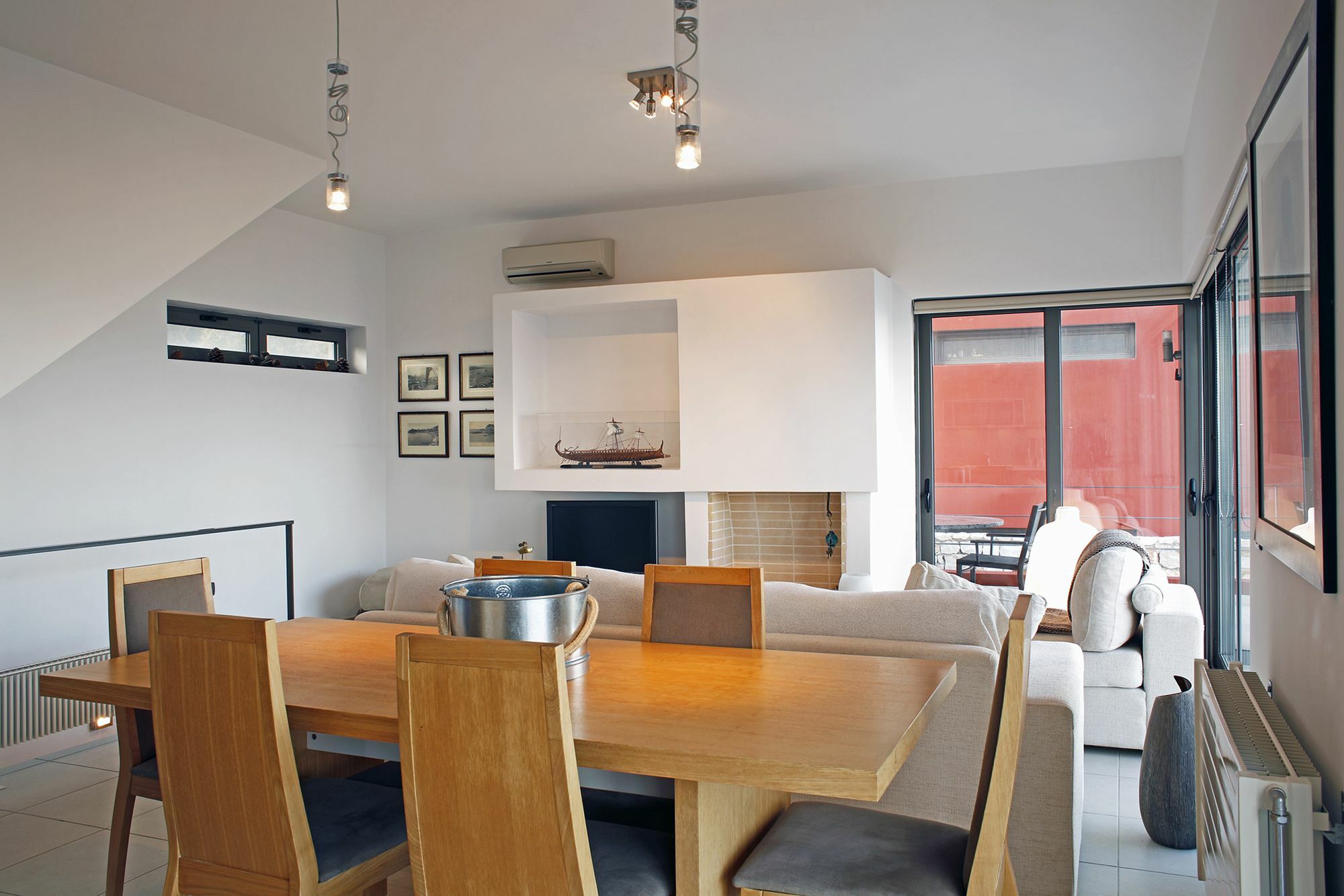 Seaview Maisonette *