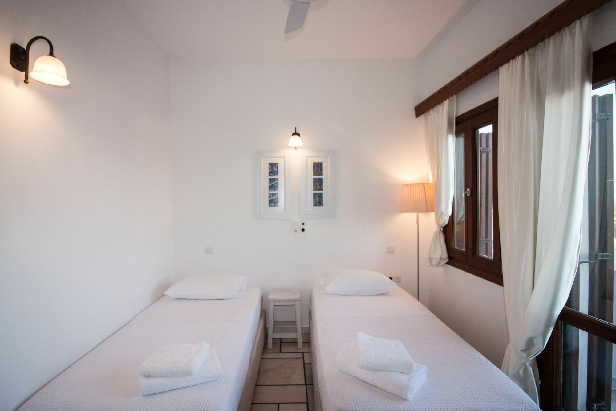 Apartment La Noi Houses
