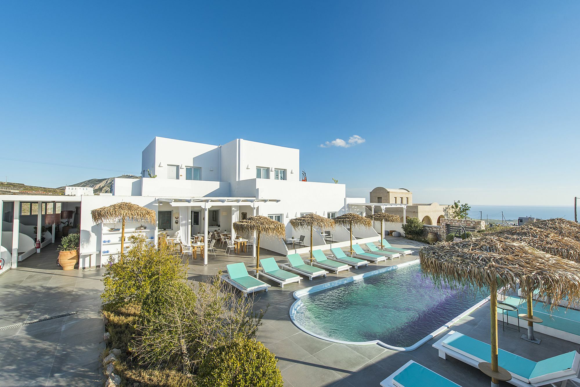 Hotel Impressive One 4*