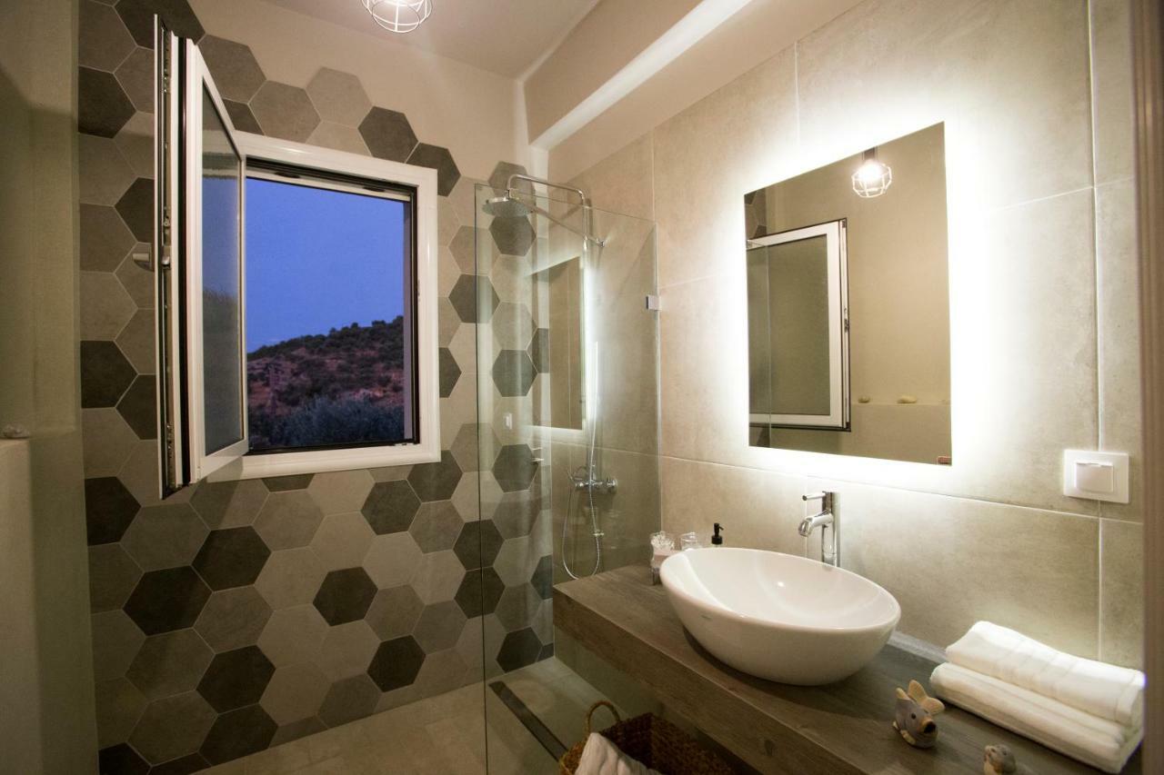 Kalavria Luxury - Magnificent Sea View Of Poros *