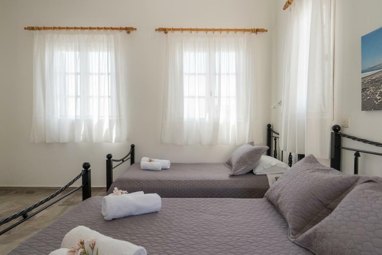 Apartment Margarita Perissa (Santorini)