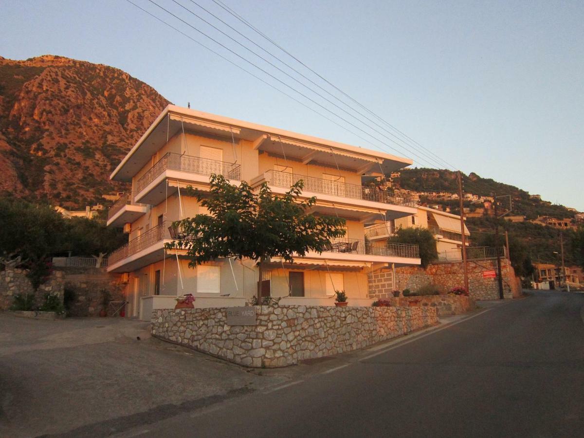 Apartment Blue Yard Kalamata