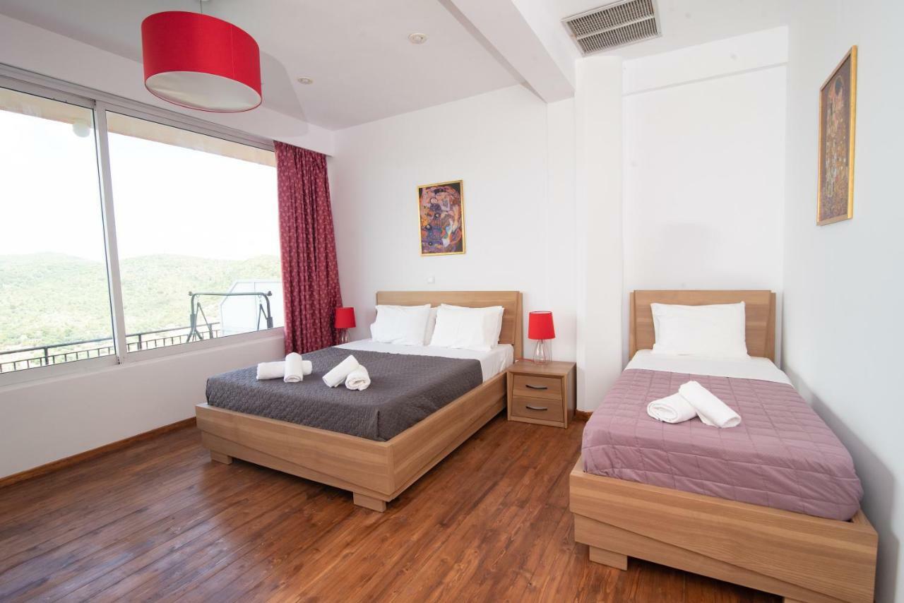 Calypso Aparthotel