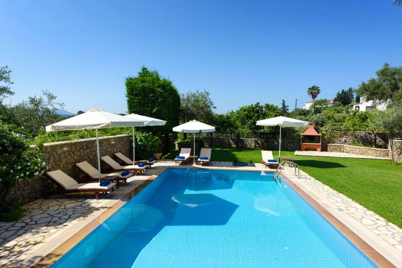 Villa Luxury Lemonia With Private Pool *