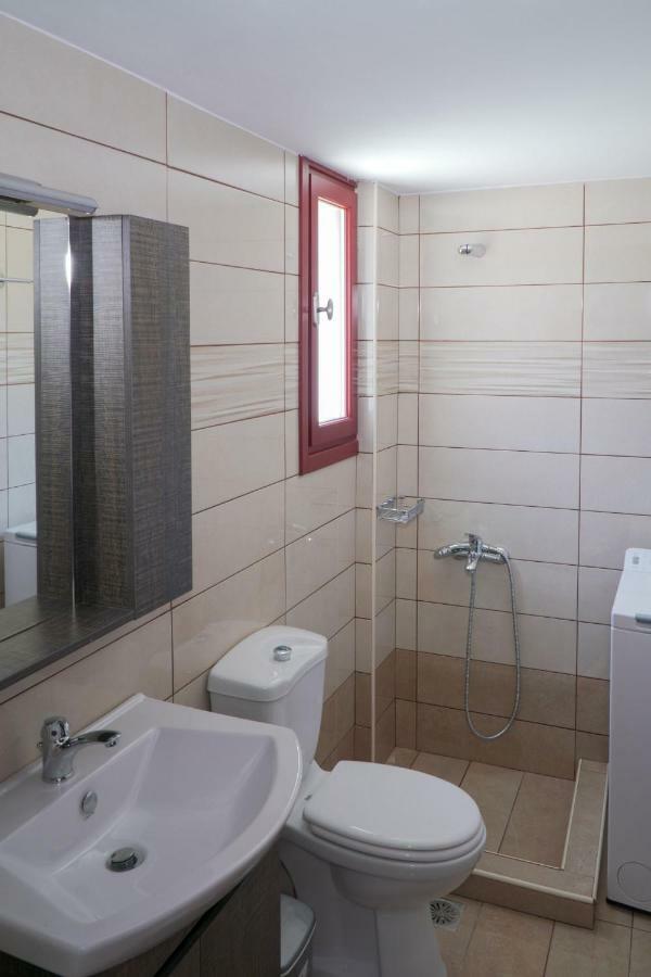 Anefanti Villa *