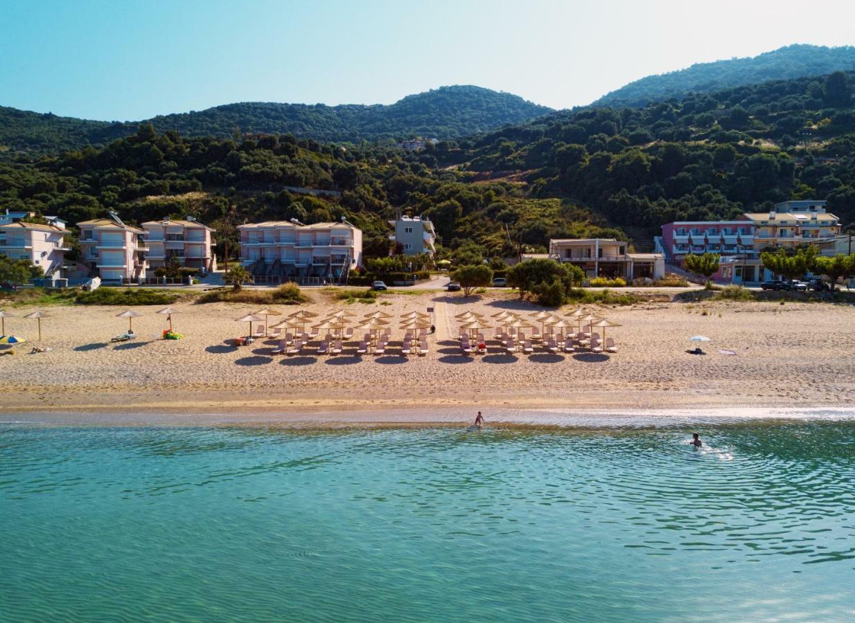 Aparthotel Magda Paralia Vrachou