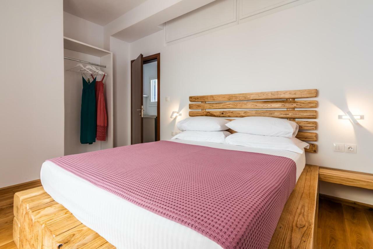 Milesian Apartment