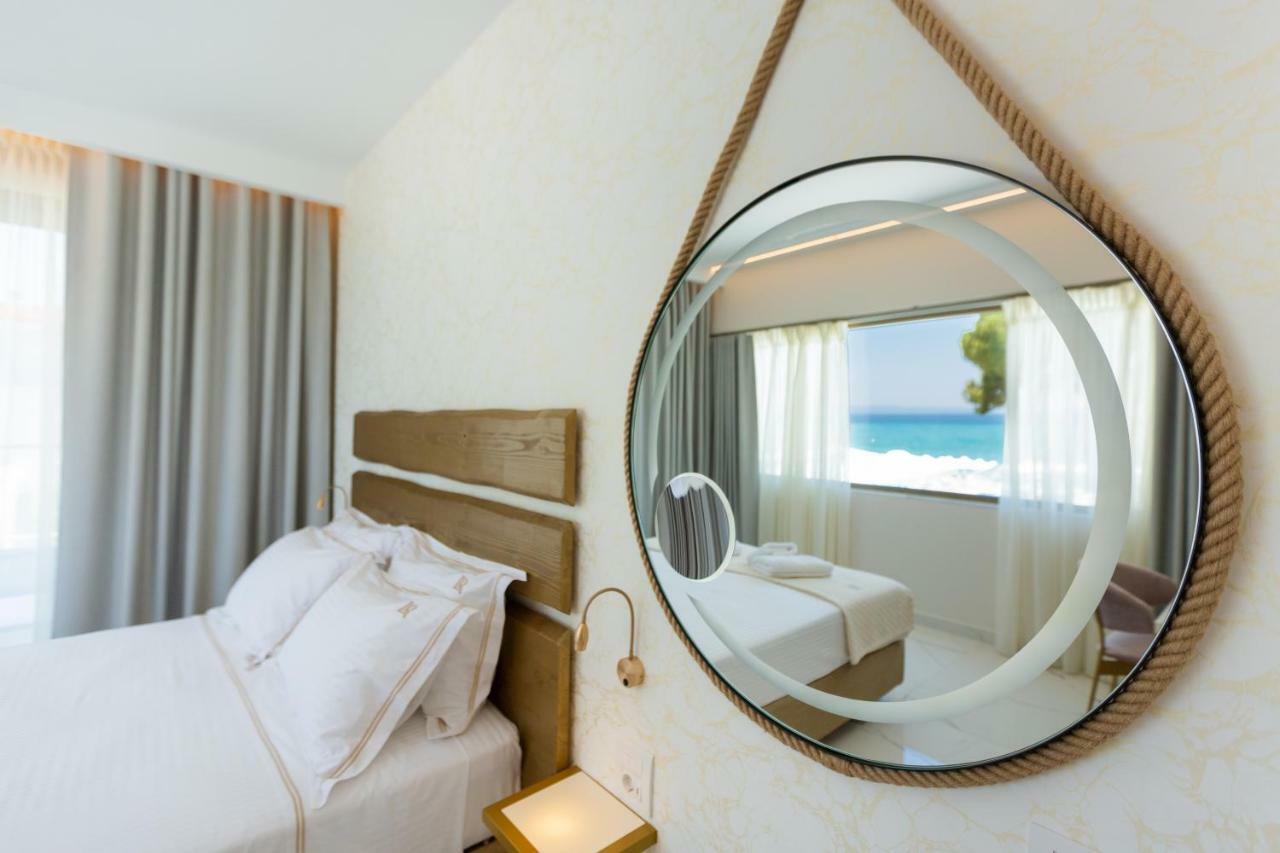 Laguna By Diomedes Group