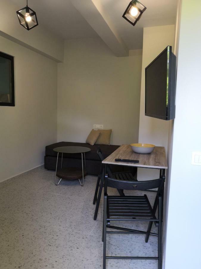 Bikini Apartment *