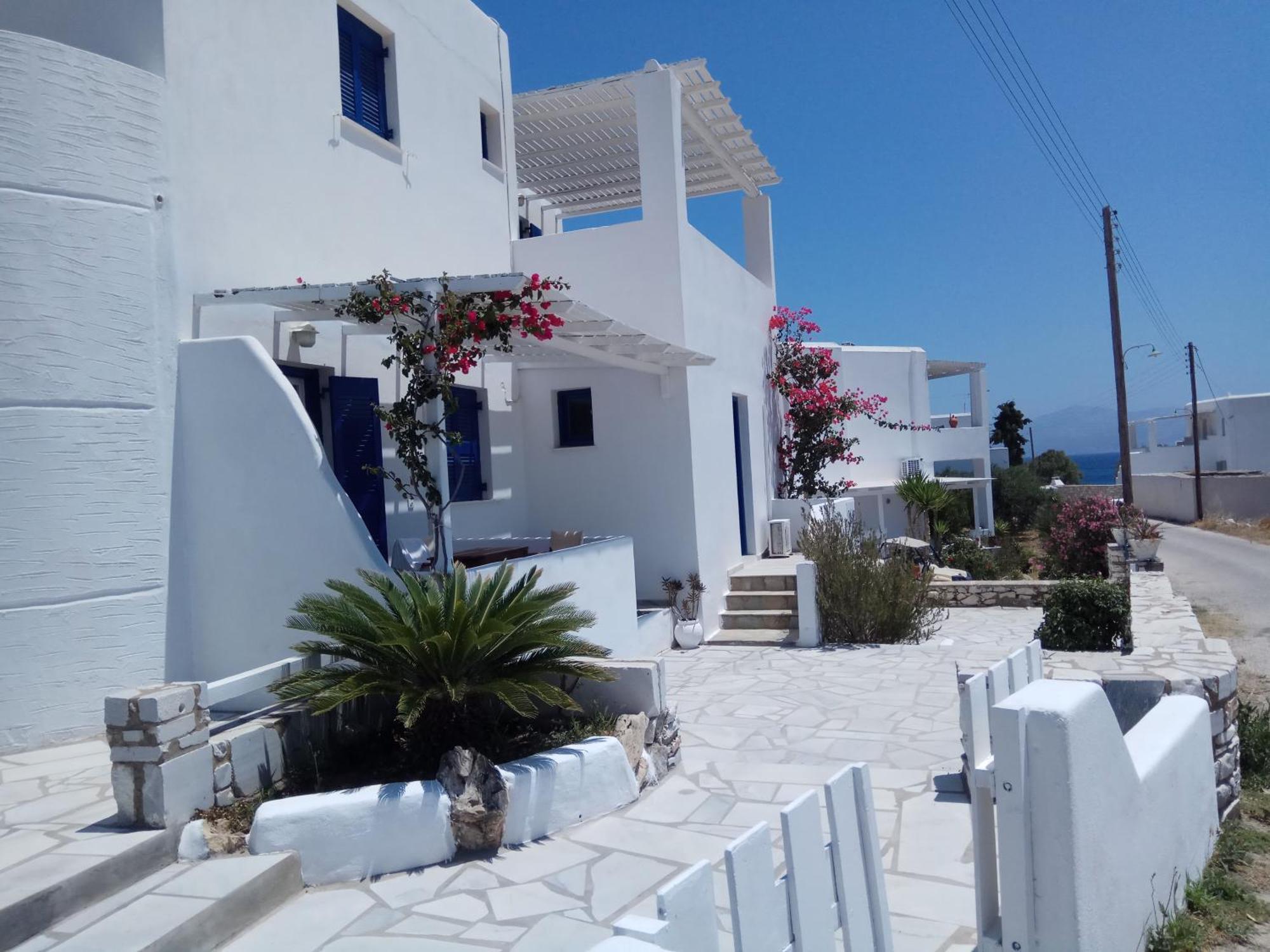 Nicos Studios & Apartments Apartment Logaras