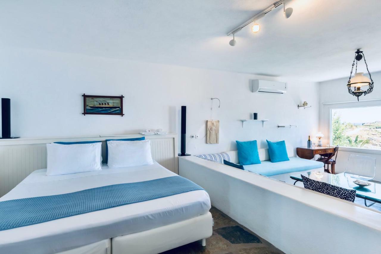 Mykonos Le Grand Bleu Beachfront Holiday home Platys Gialos (Mykonos)