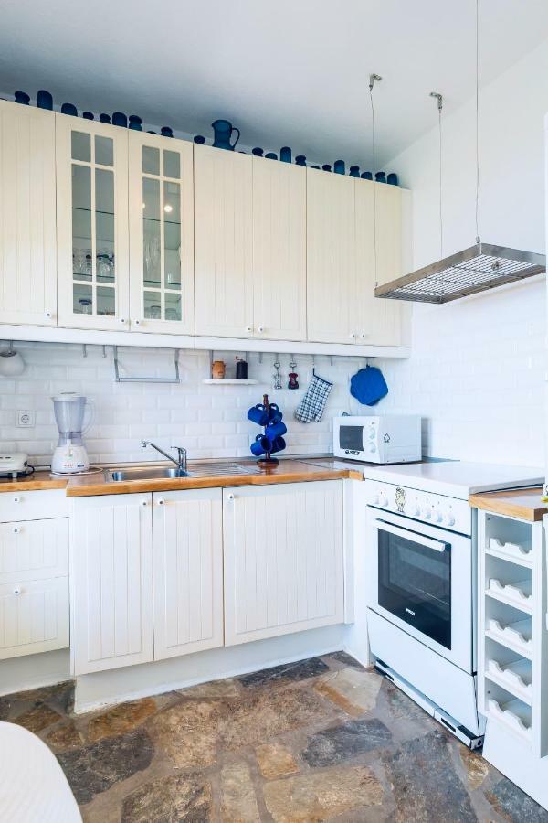 Mykonos Le Grand Bleu Beachfront Holiday home Platys Gialos (Mykonos)