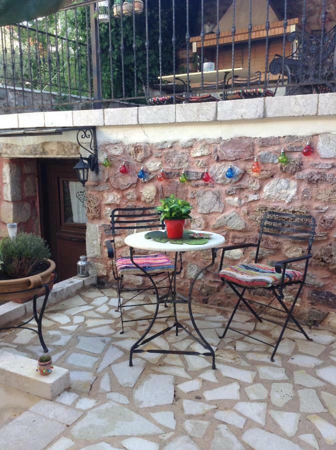 Guest house Proselinos 4*