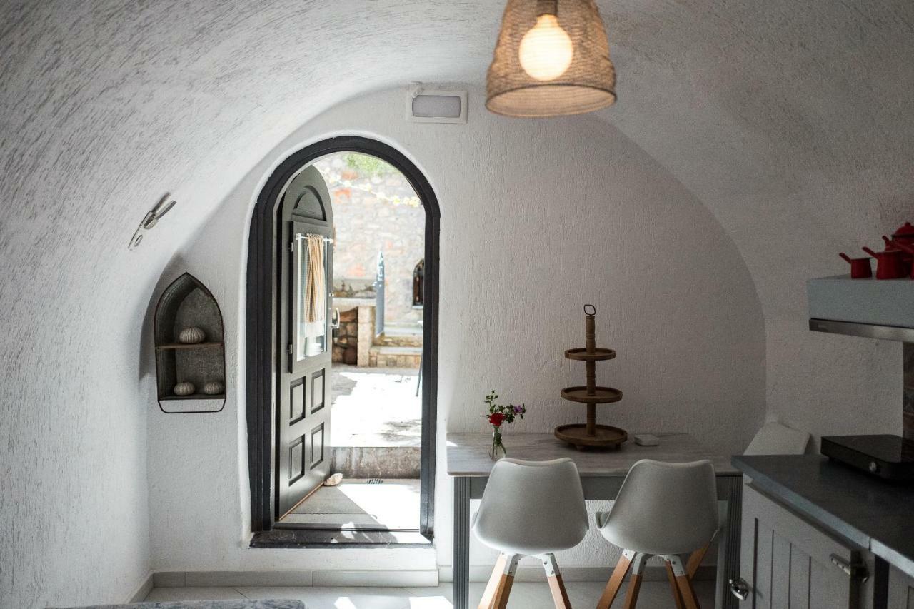 Holiday home Chios Spitakia Avgonima