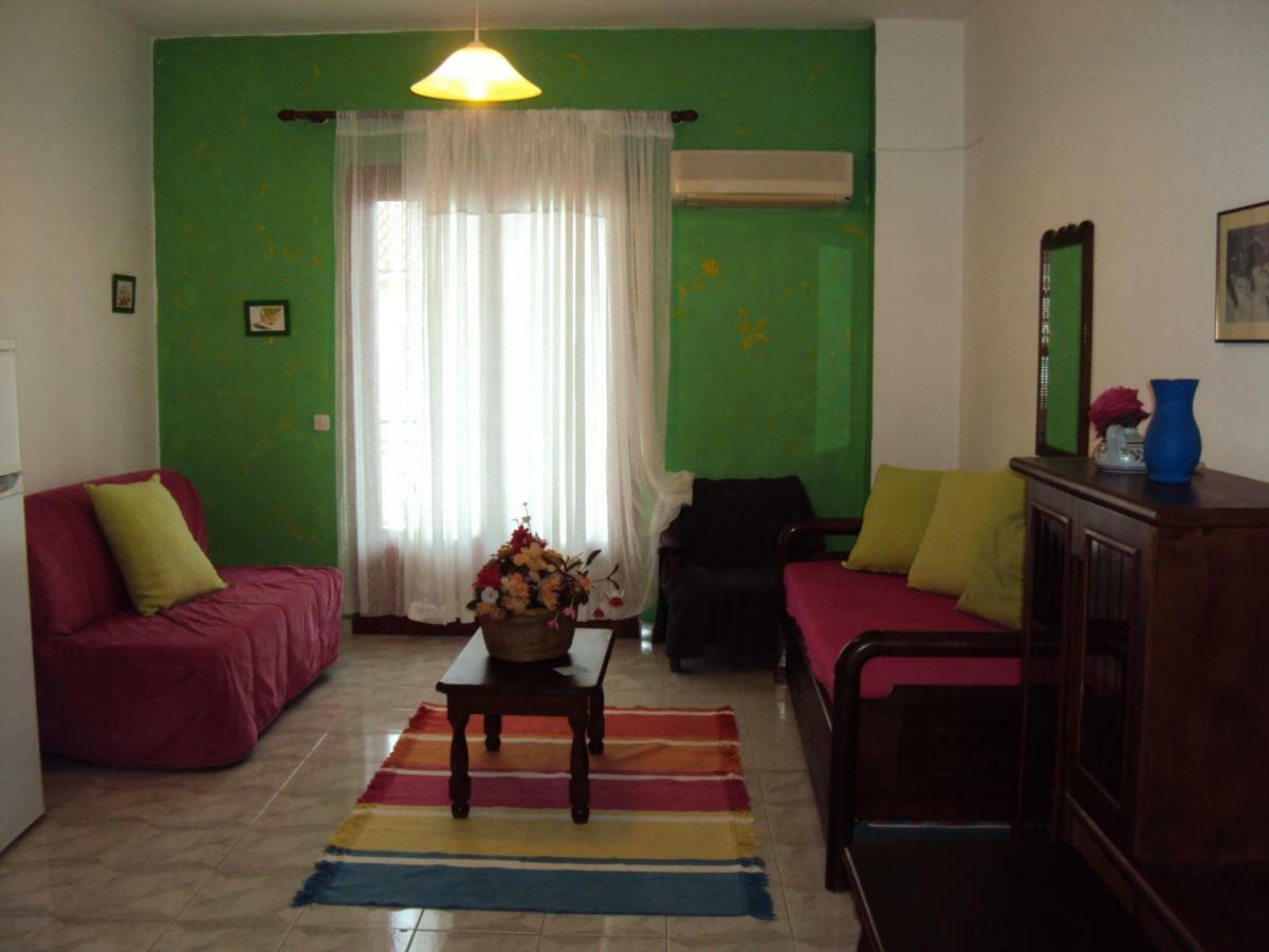 Thodora Aparthotel