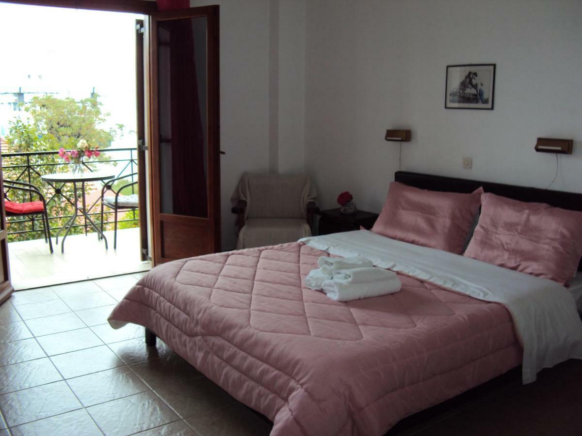 Aparthotel Thodora