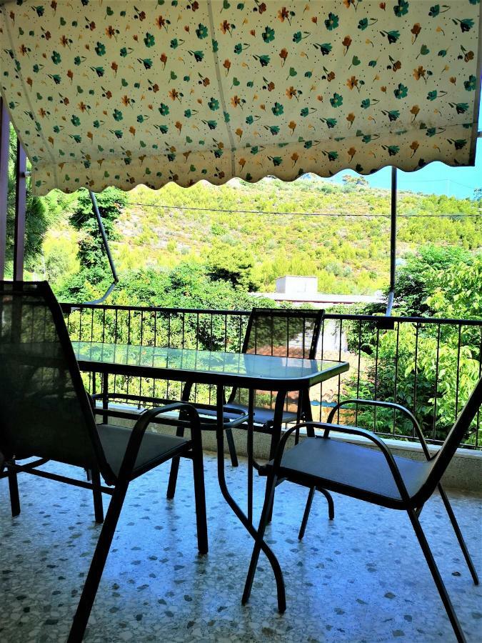 Neorio Apartment Poros Town