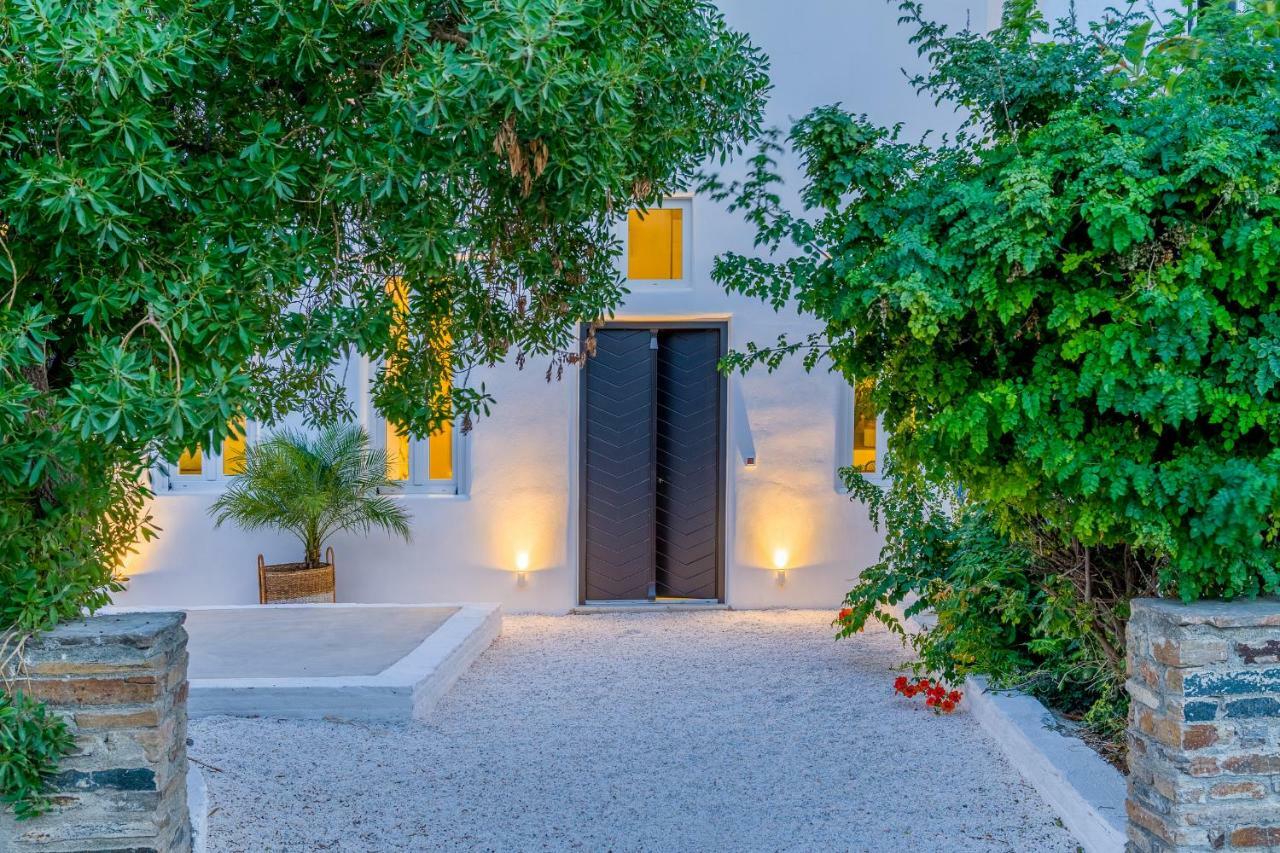 Euphoria Chora Naxos Aparthotel