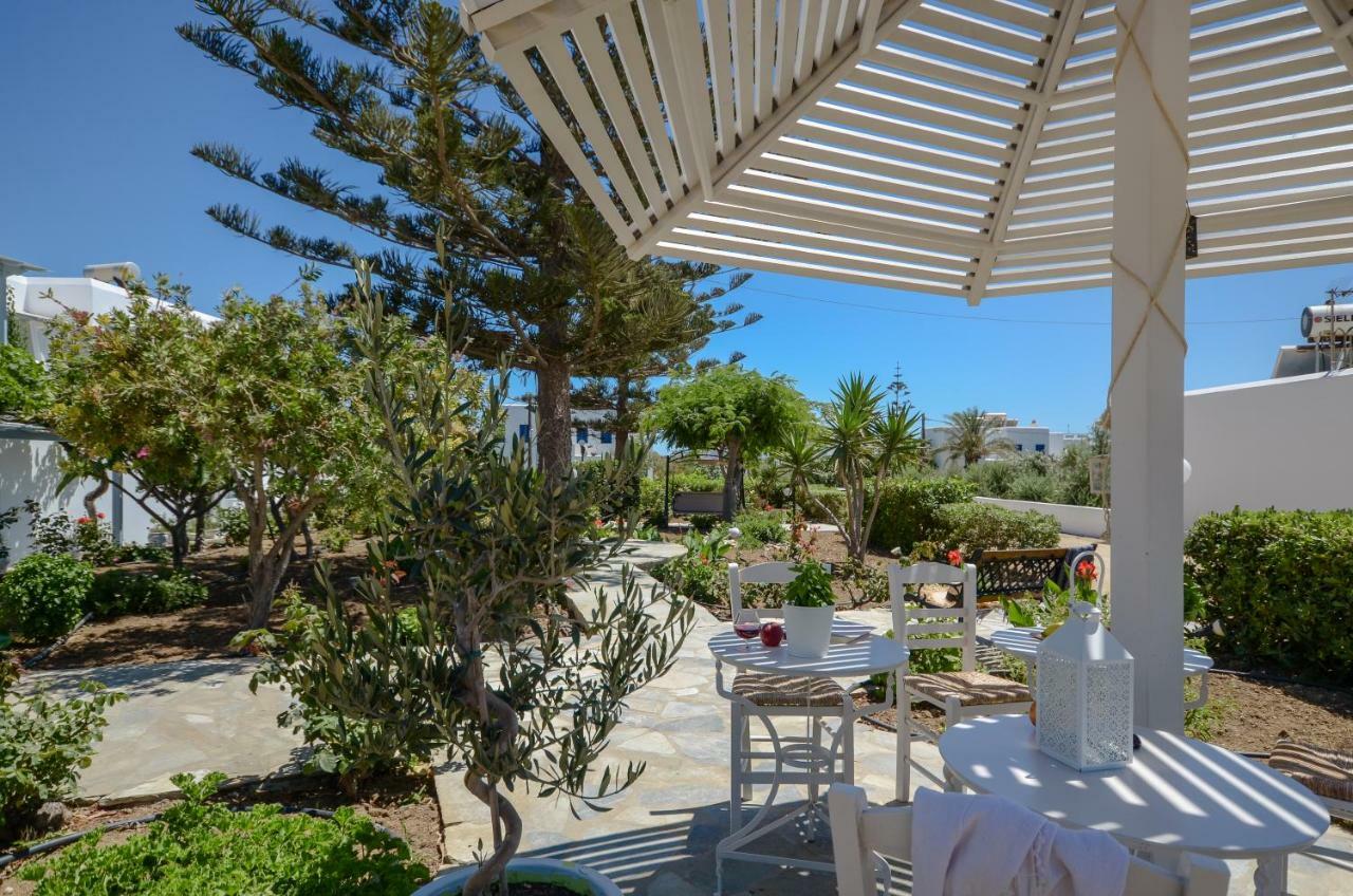 Aparthotel Maroussa