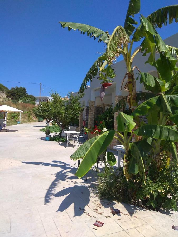 Aparthotel Efi Studio 3*
