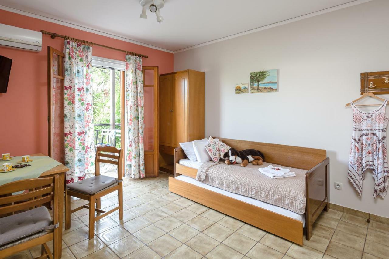 Apartment Oasis Tolo