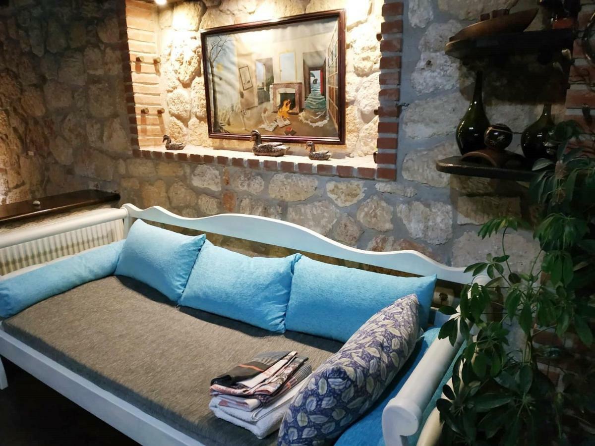 Stone House Andromeda Psakoudia