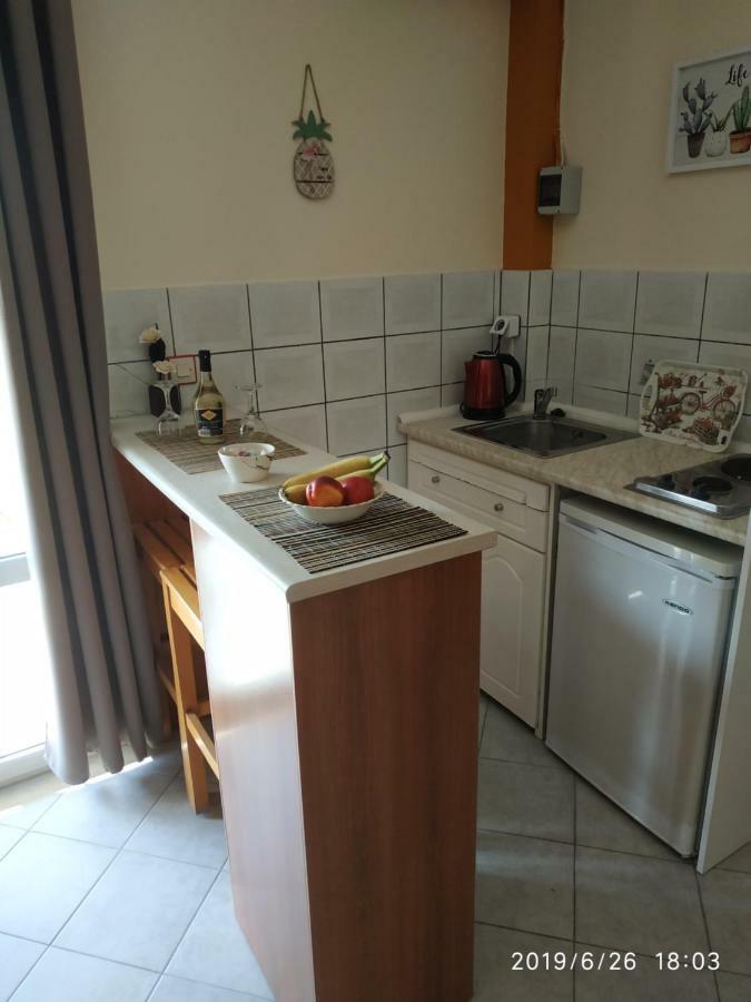Nitsa * Kavos