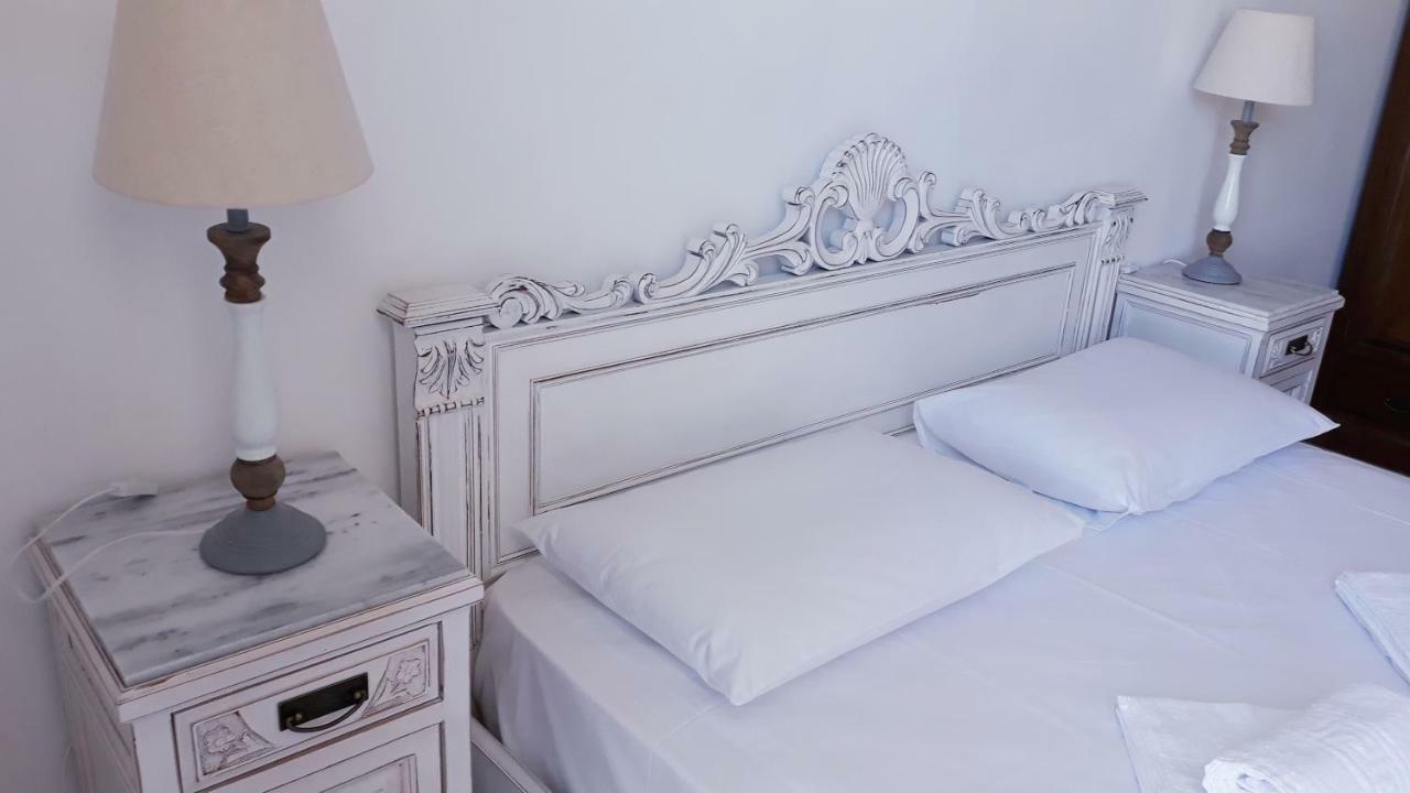 Guest house Christos Palaiochora