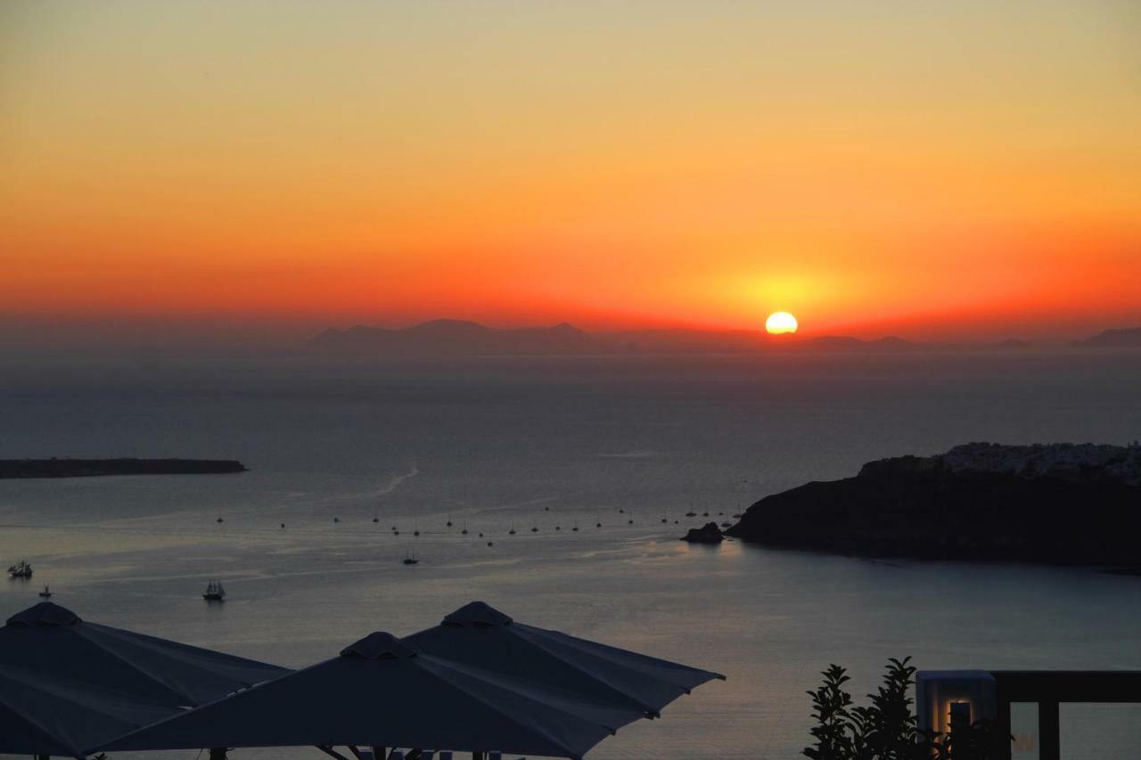 Apartment Renieris Imerovigli (Santorini)