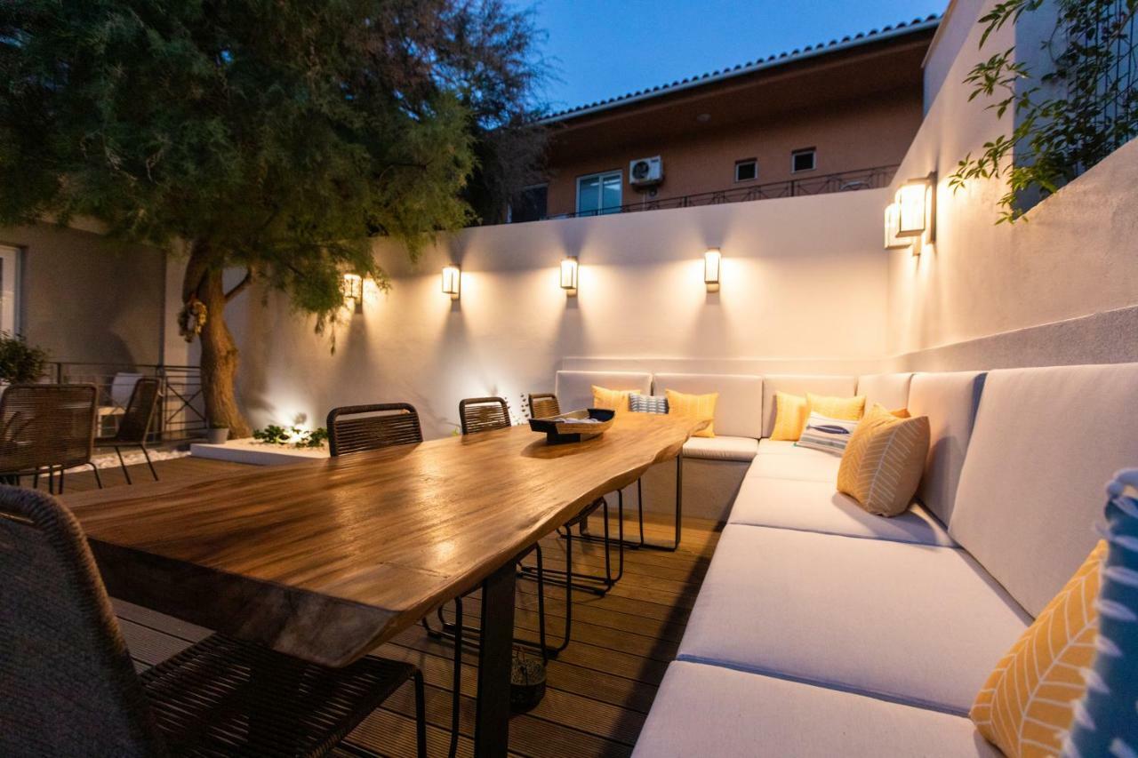 Iris Aparthotel Skiathos Town
