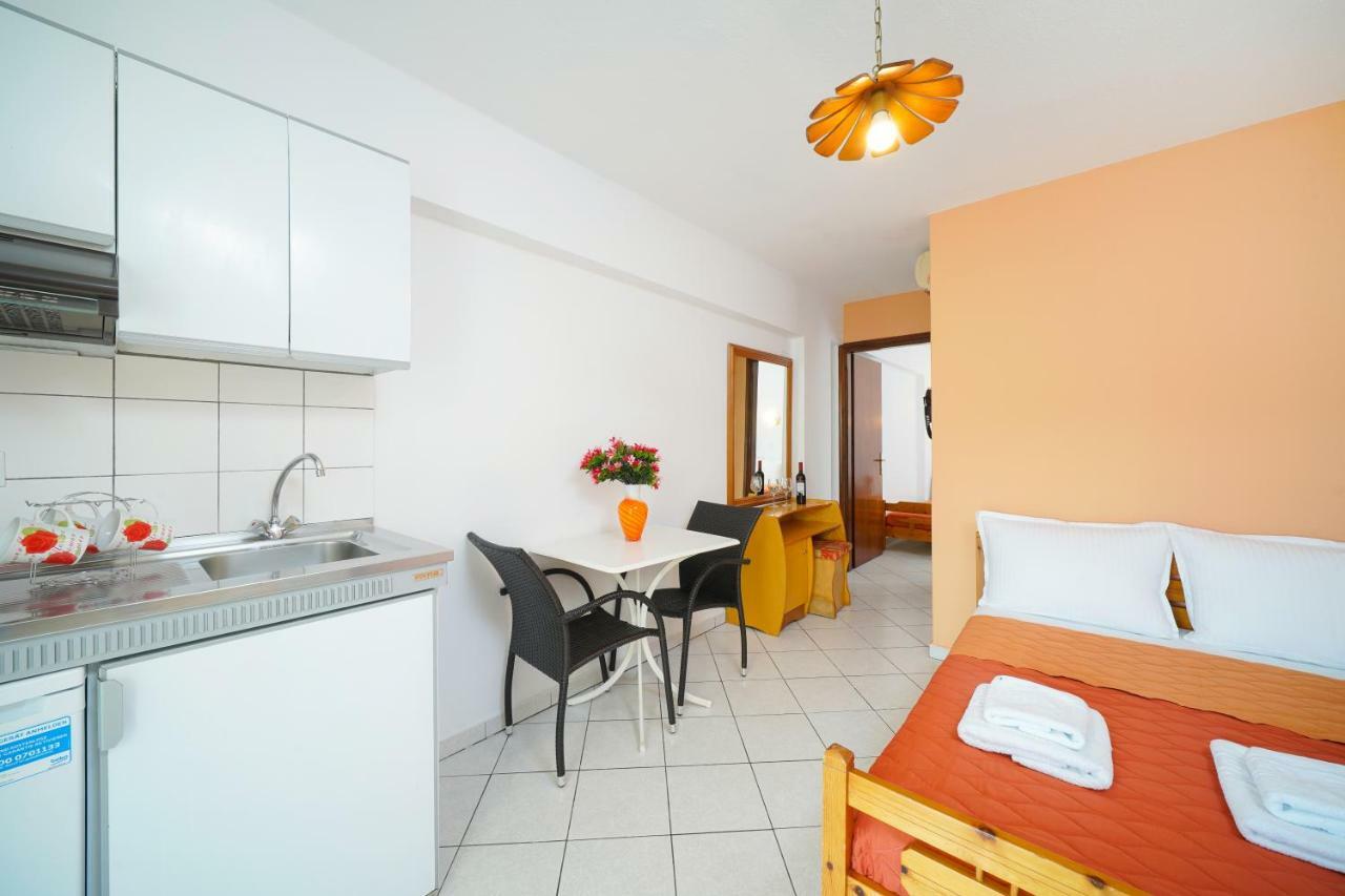 Studios Panagiota Apartment *