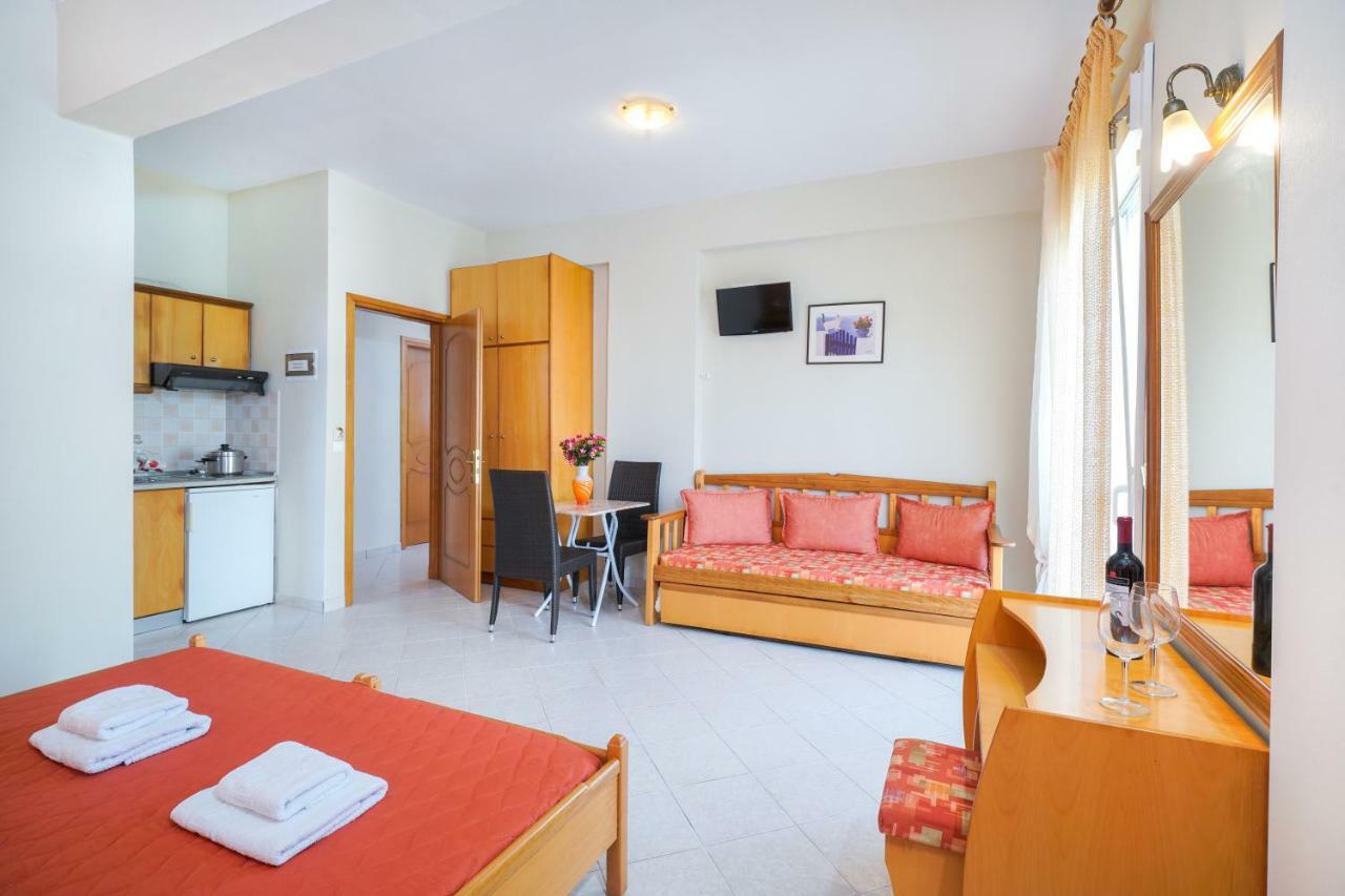 Studios Panagiota Apartment *