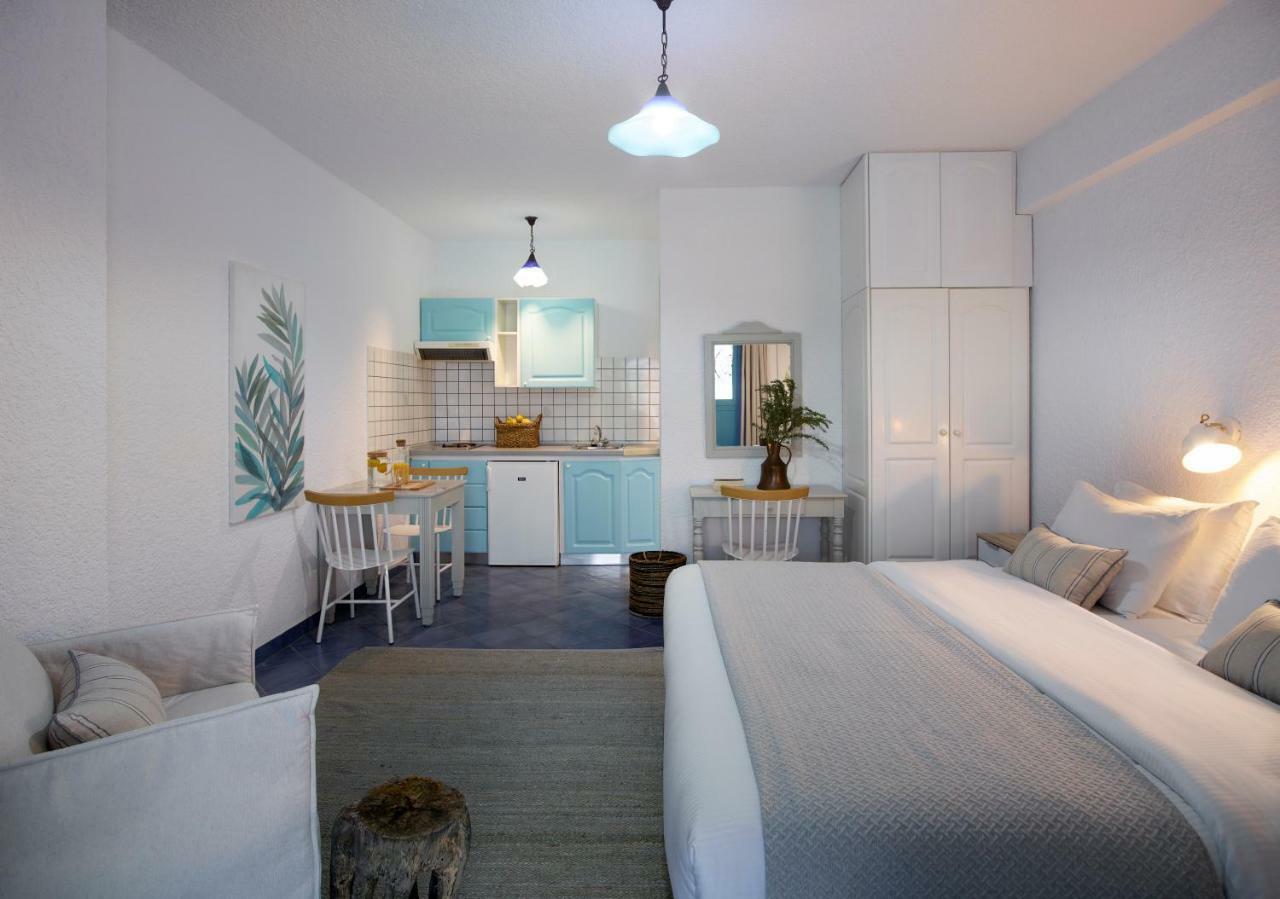 Aparthotel Nikis Village 3*