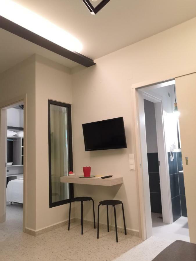 Bikini Apartment *