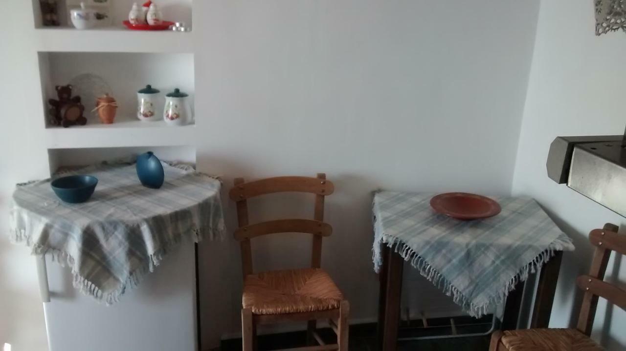 Anemos And Almyra Apartment Kini